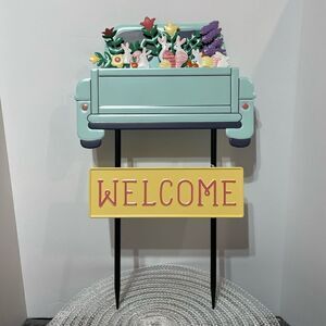 Easter Metal Truck with Bunnies Garden Stake NWT